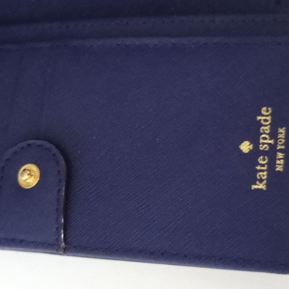 Navy & White Wallet - Picture 4 of 4